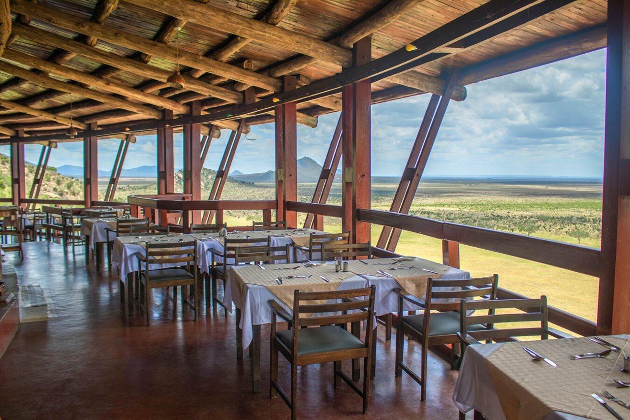 Voi Safari Lodge Ngoại thất bức ảnh