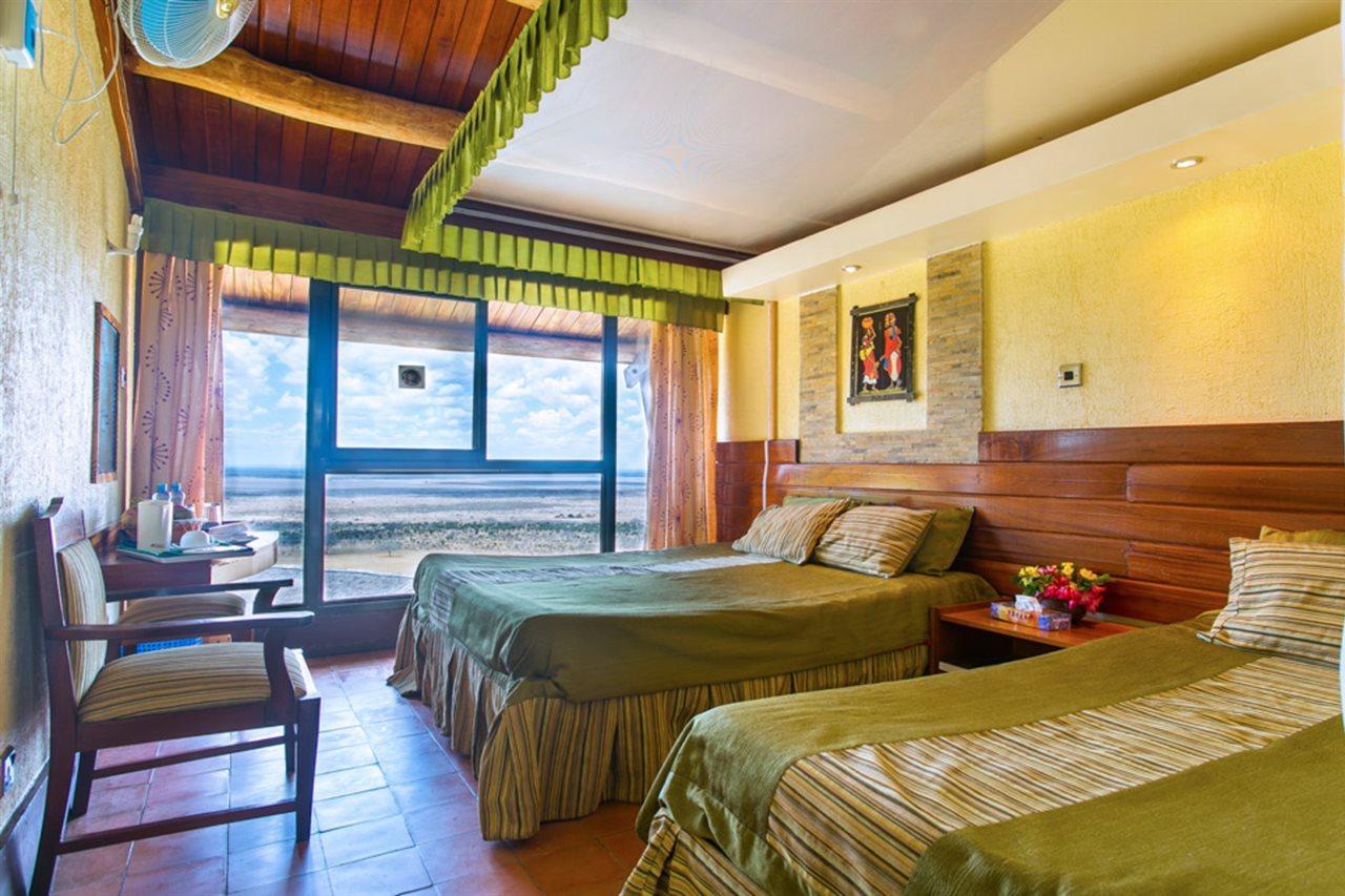 Voi Safari Lodge Ngoại thất bức ảnh