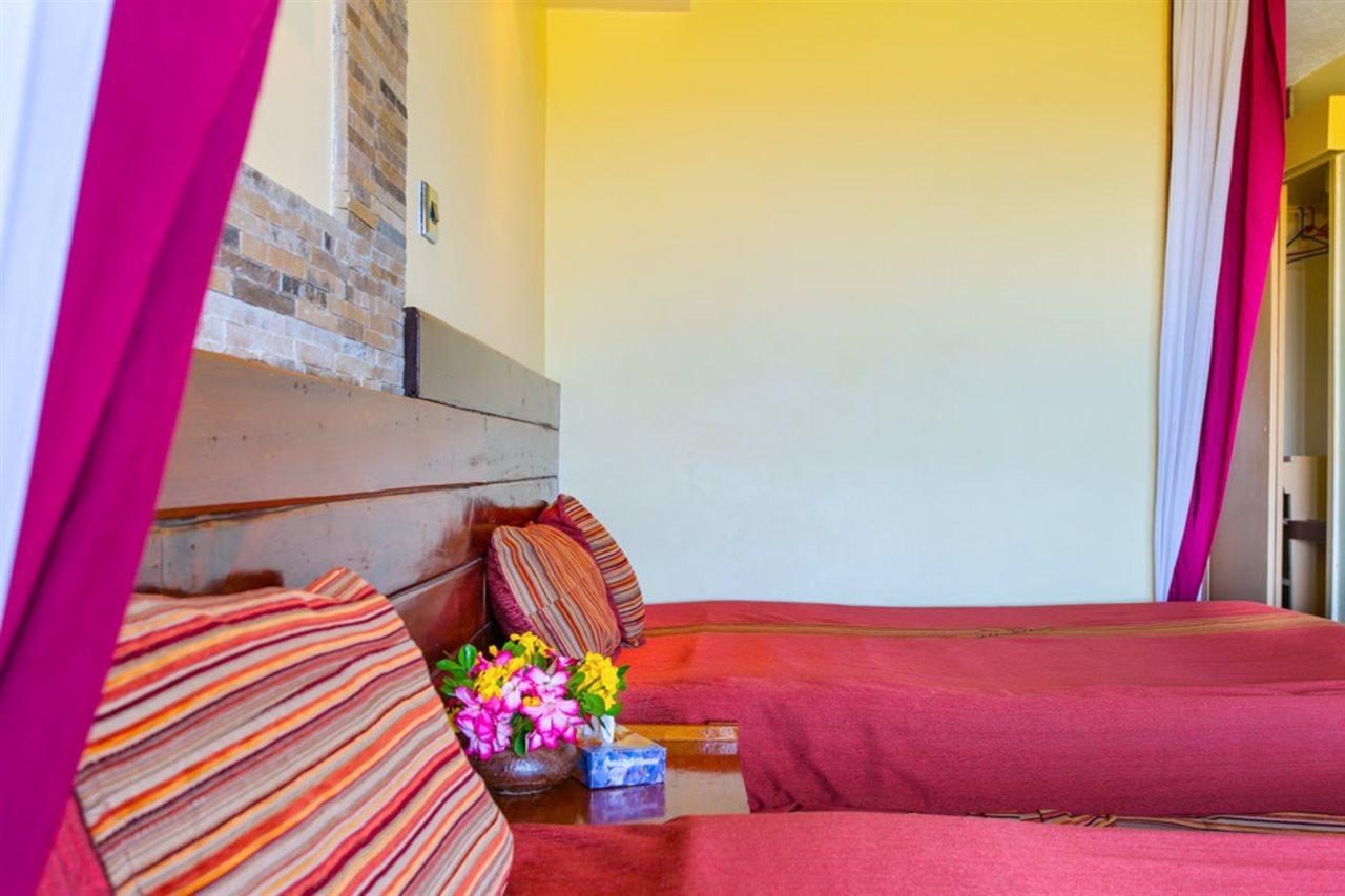 Voi Safari Lodge Ngoại thất bức ảnh